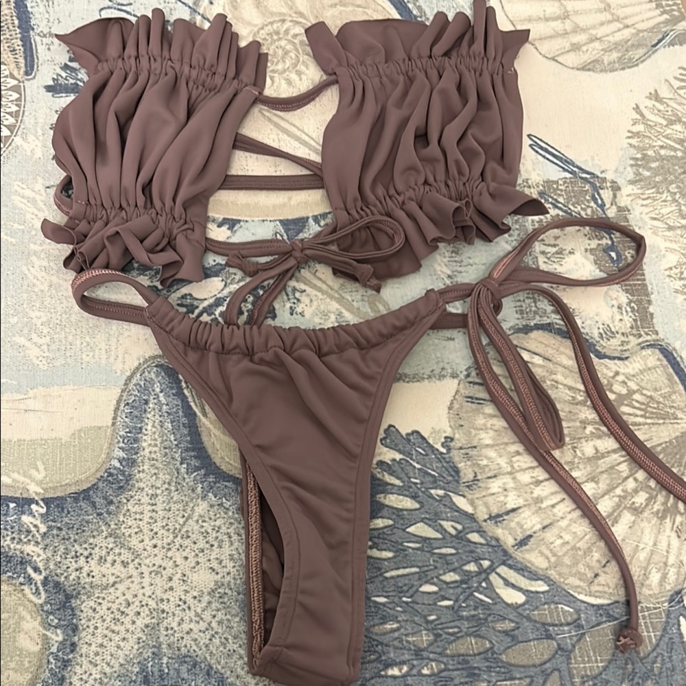 Elegant Mauve Bikini Set